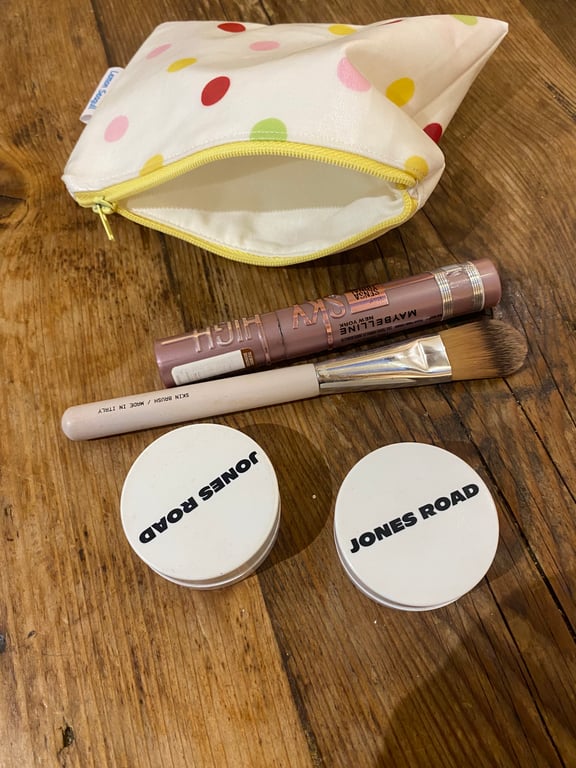 Oil Cloth Make Up Bag (821)