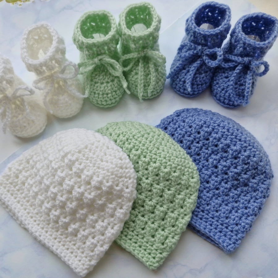 Handmade Crochet Baby Hat and Booties Set – Newborn Gift
