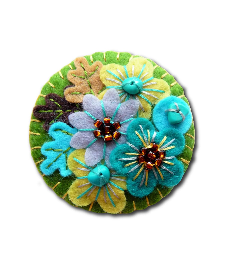 Japanese Art Inspired Handmade Mini Felt Brooch - Olive