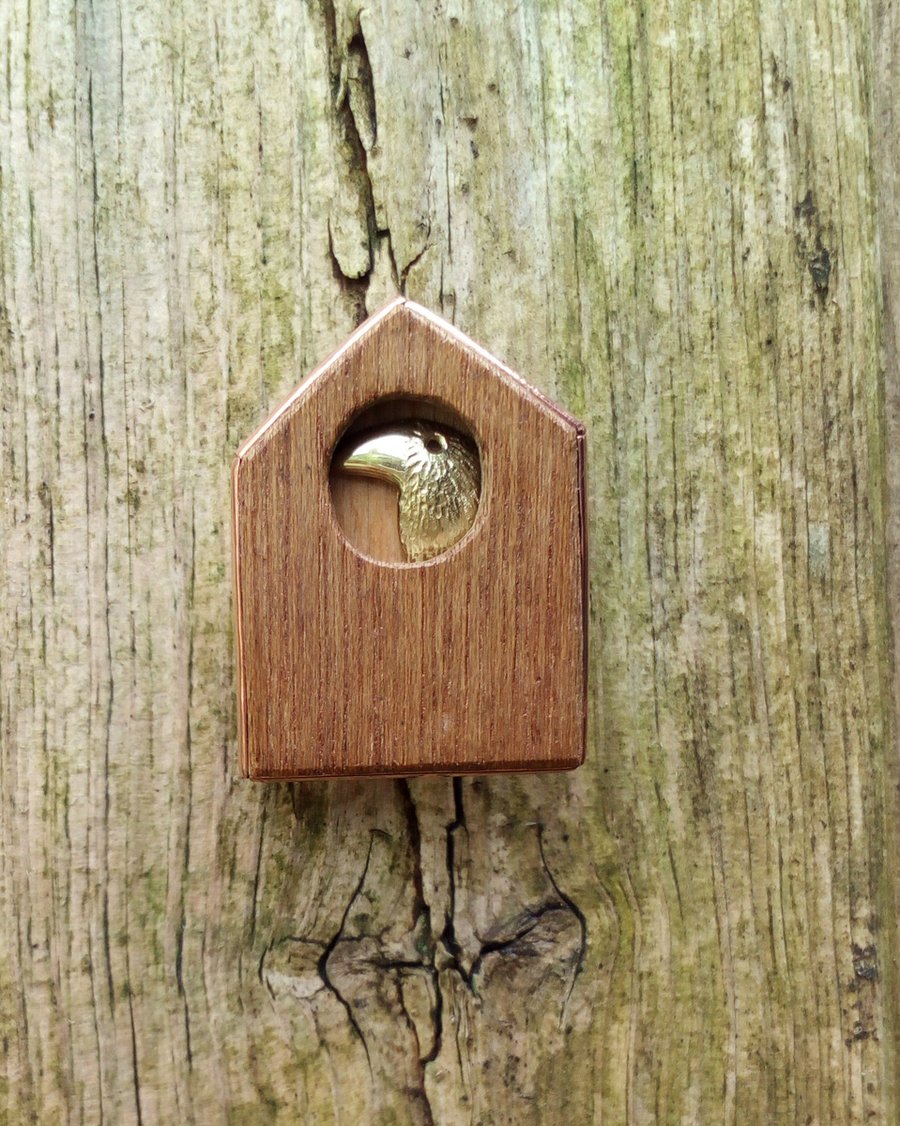 bird house, bird box brooch