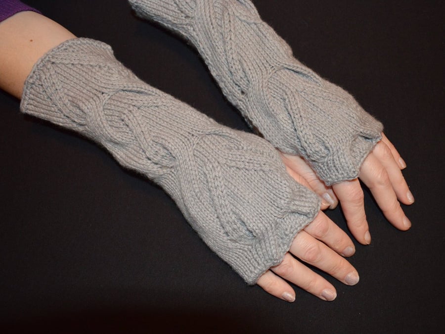 Handmade wool nylon wristwarmers fingerless driving gloves fancy pattern grey