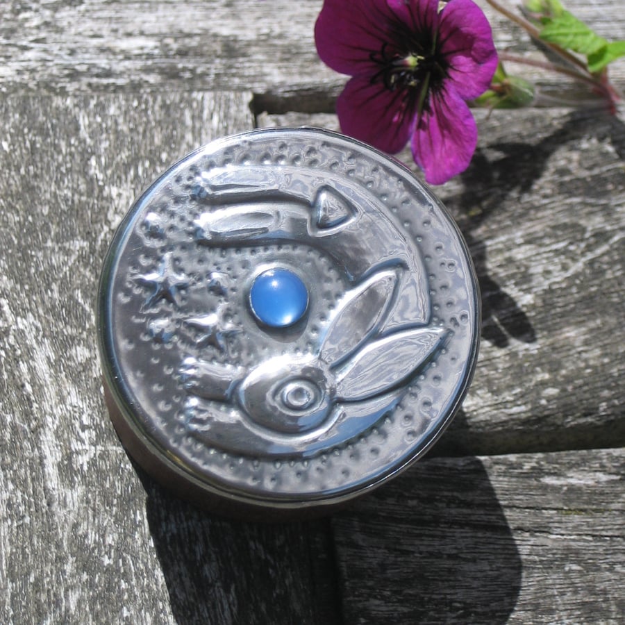 Tiny box, Leaping Hare Design in Pewter with Blue Agate