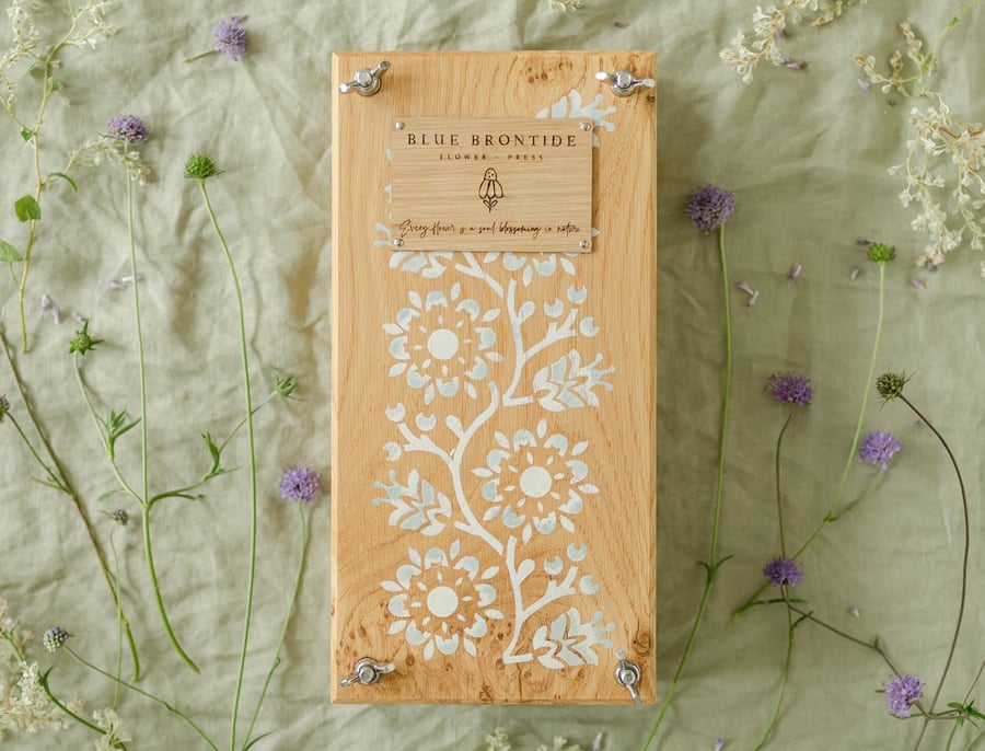 Heirloom Wooden Flower & Stem Press - Botanical Press - Nature lovers gifts