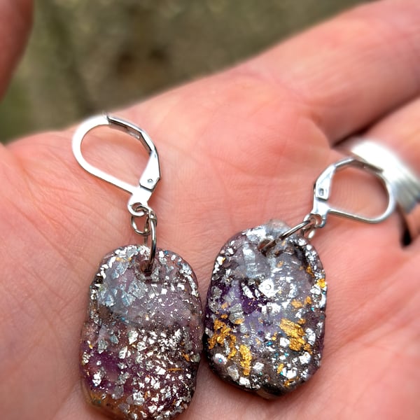 Silver crackle design earrings, lightweight and sparkly handmade gold