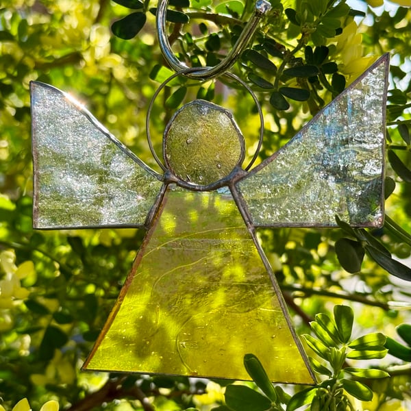 Stained Glass Triangle Angel - Iridescent yellow with clear wings