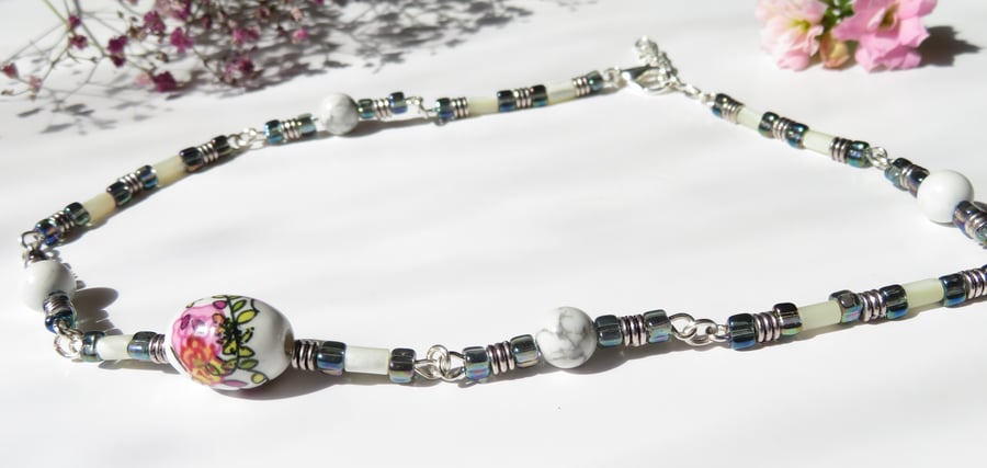 Howlite, Mother of Pearl and Miyuki Glass Necklace