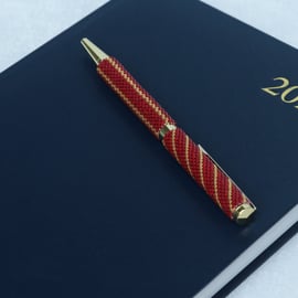 Beadwork Pen in Classic Red and Gold