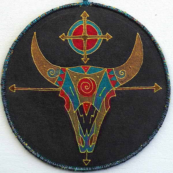 BTM008 - Buffalo Skull Totem Mandala-17.5cm diameter - Black-Turquoise-Red-Gold