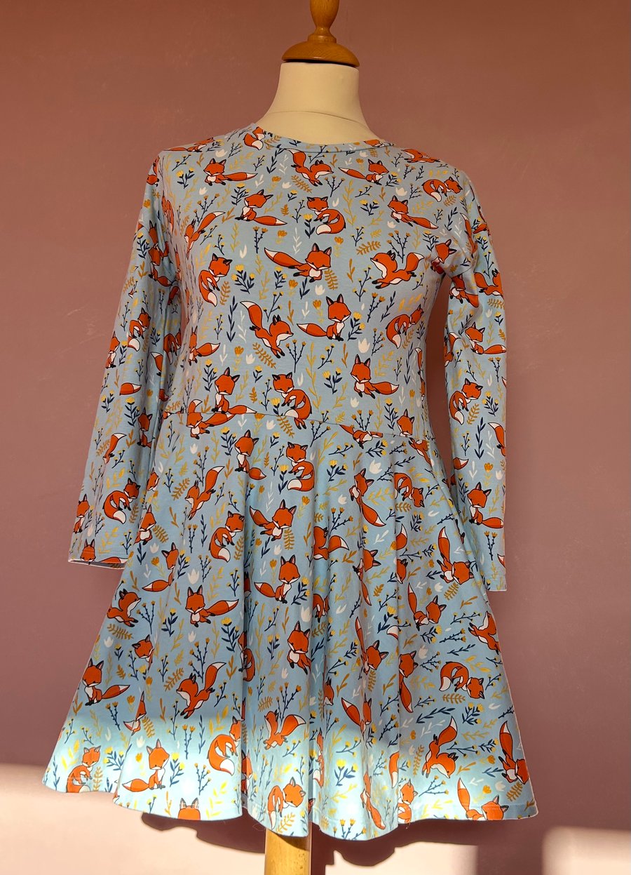 Emi ‘twirly’ dress age 9