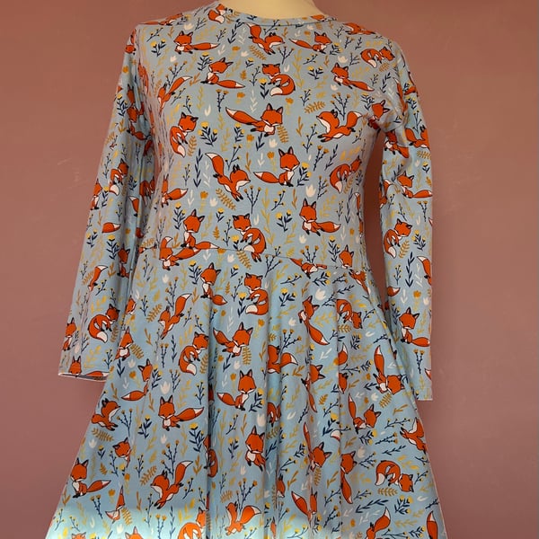 Emi ‘twirly’ dress age 9