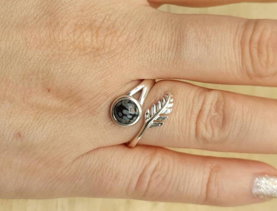 Snowflake Obsidian feather ring. Size N. 925 sterling silver. Virgo jewellery