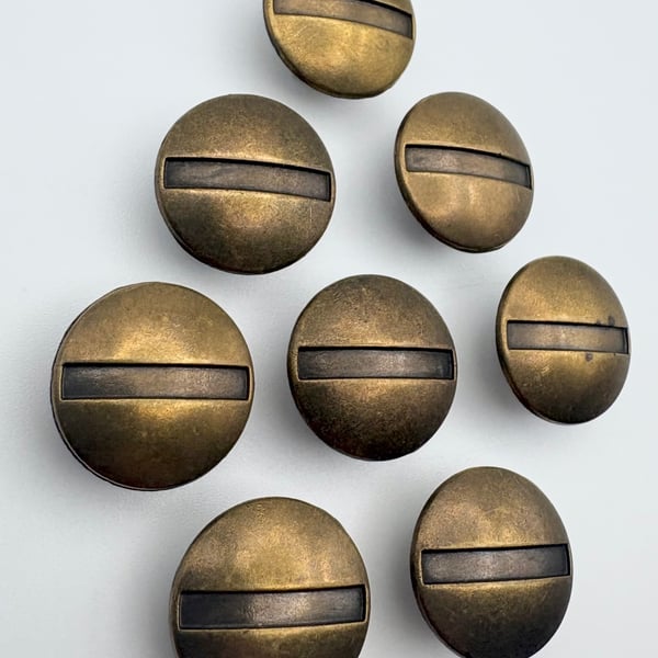 8 Metal Buttons, Central Striped Design, 15mm Wide, Old Brass Finish LARP