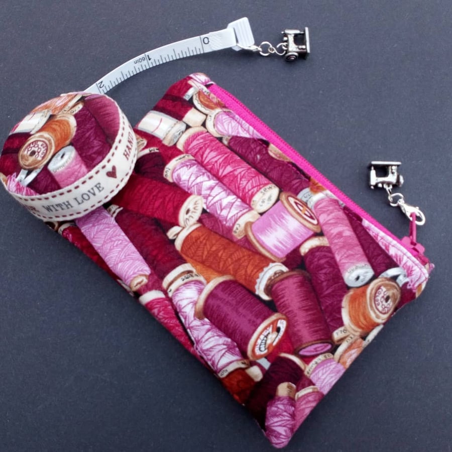 Sewing themed Coin Purse and covered tape measure 556C