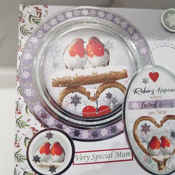 Mum Robin Christmas card