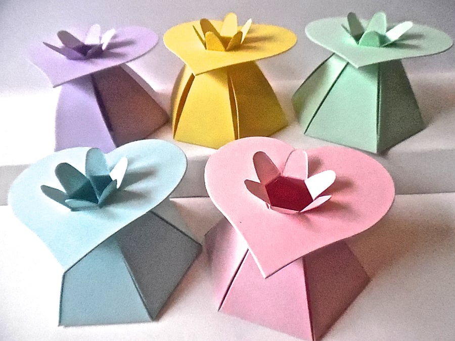 10 Heart Top Pastel favour Boxes. Baby Shower. Valentine