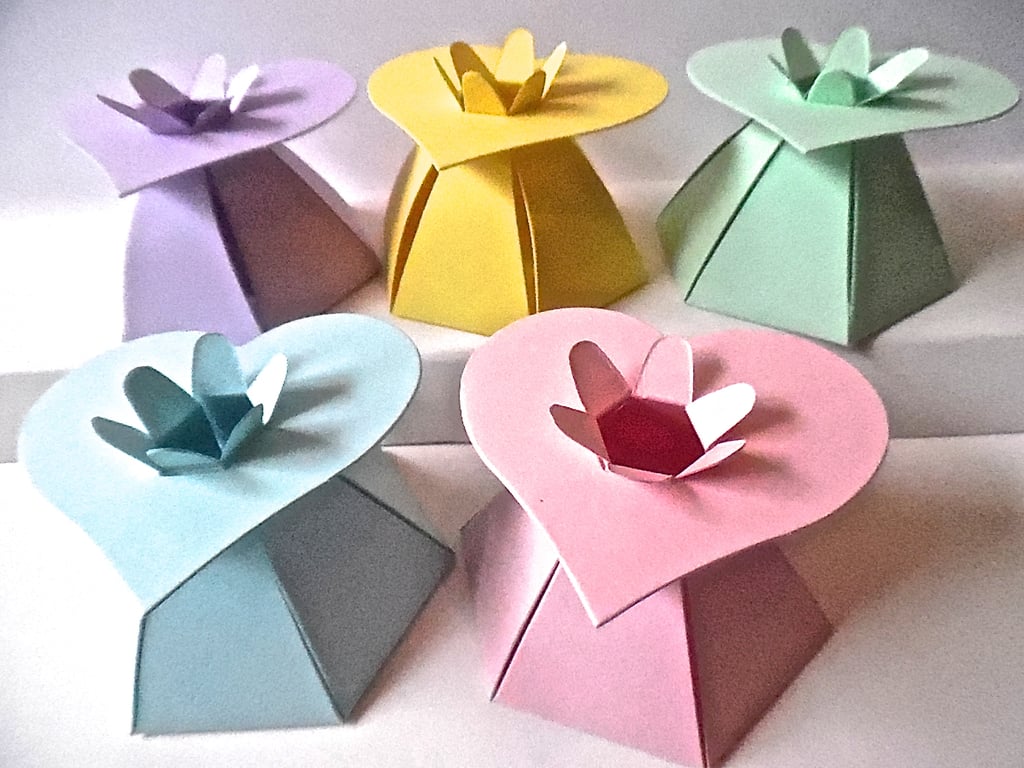 10 Heart Top Pastel favour Boxes. Baby Shower. Valentine
