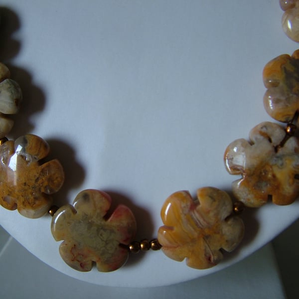 CRAZY LACE AGATE FLOWER NECKLACE - AGATE NECKLACE - FREE SHIPPING WORLDWIDE