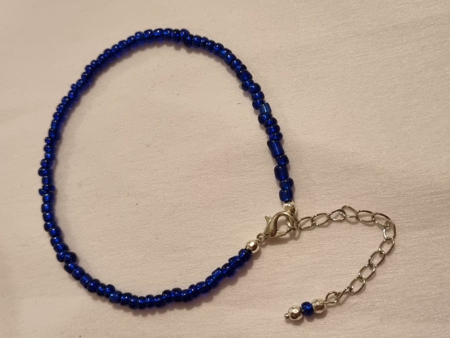Beaded anklet bracelet 9" and 2"extended chain 