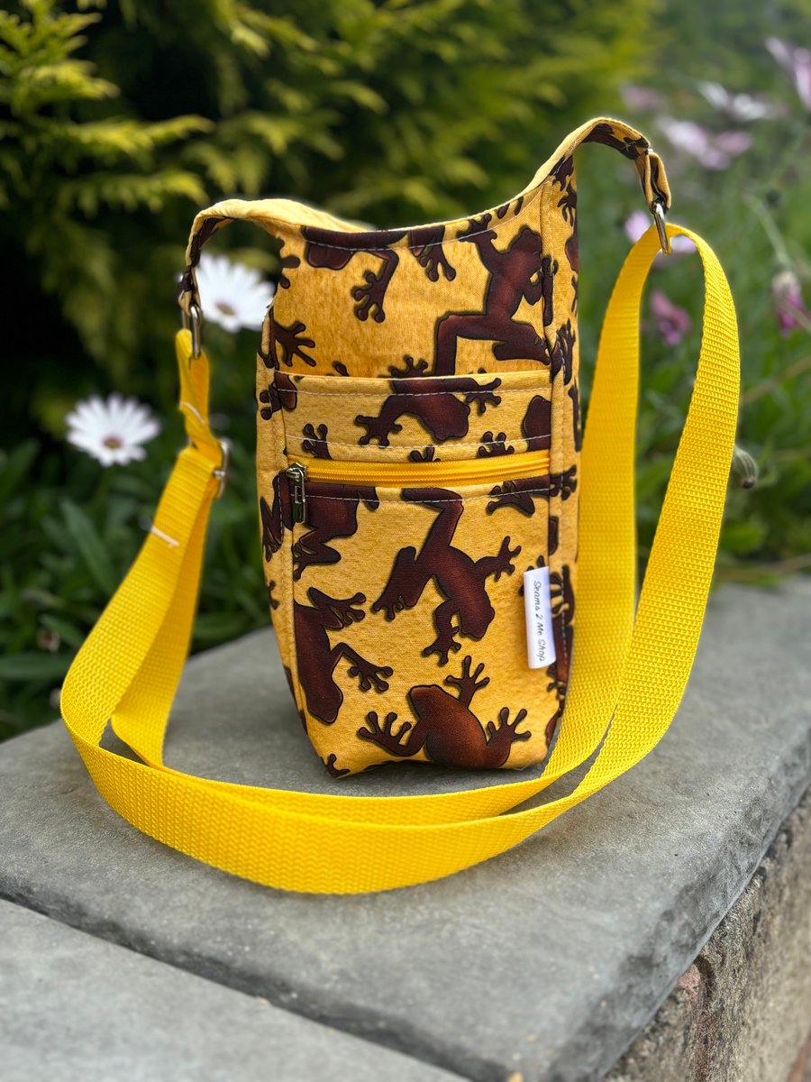 H20 Water Bottle Bag - Chocolate Frogs