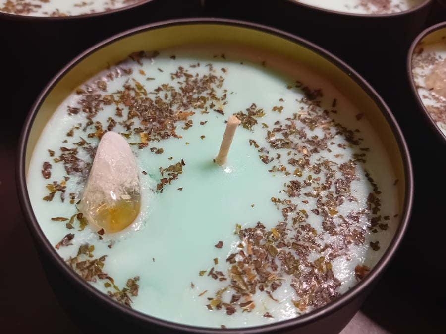 Uplifting - Tin spell candle 