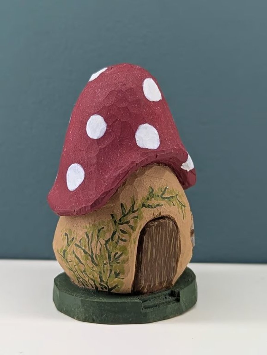 Hand Carved - Mushroom Fairy Cottage