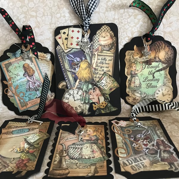 Set 6 Vintage Alice in Wonderland Journal Cards tags Toppers Back