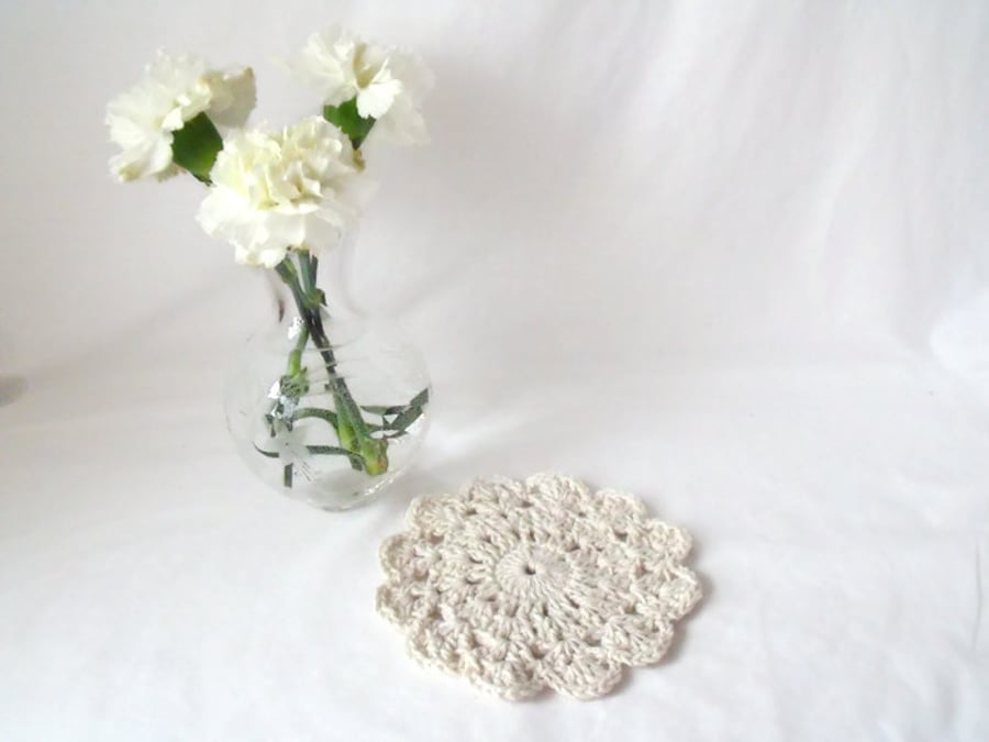 cream flower cotton crocheted doily, crocheted candle mat for your home.