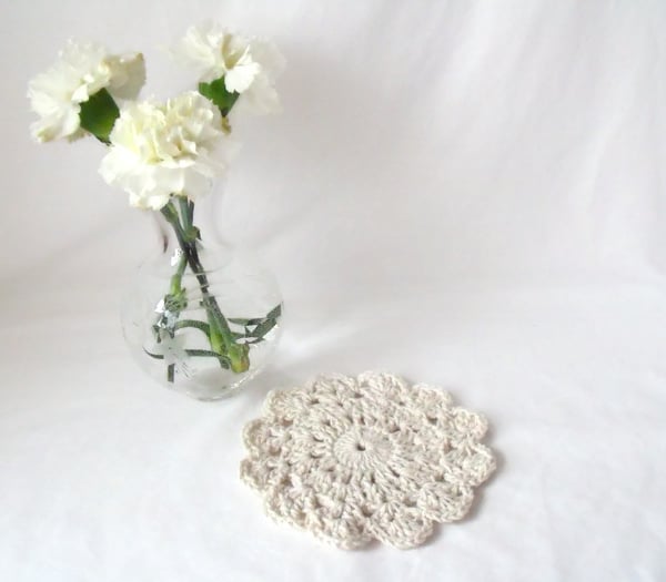 cream flower cotton crocheted doily, crocheted candle mat for your home.