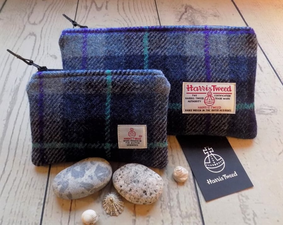 Harris Tweed gift set. Clutch and coin purse in shades of blue tartan