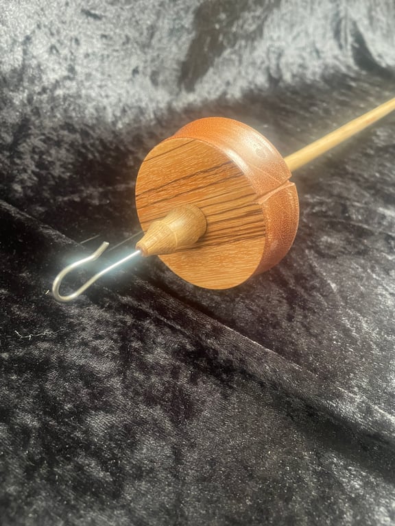 Drop spindle  in mixed hardwood