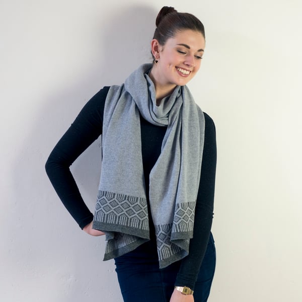 Knitted lambswool wrap - seal and cliff