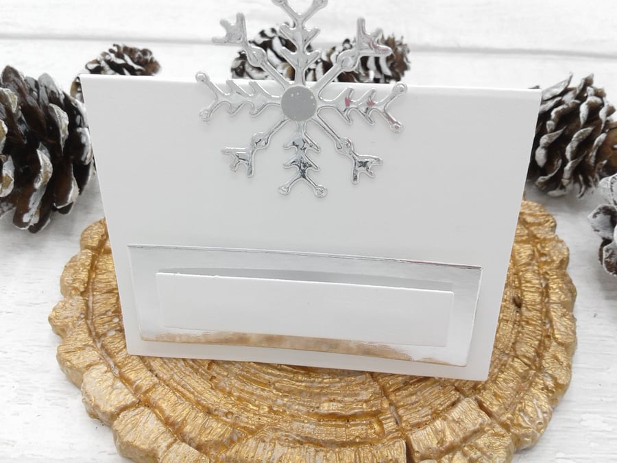 Christmas place settings. Set of 10 luxury snowflake place cards. White & silver
