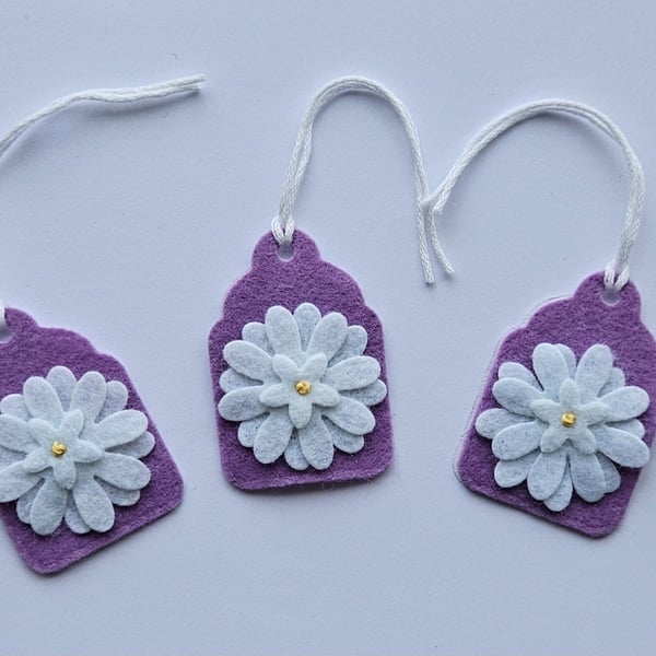 Felt Flower Gift Tags 