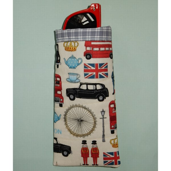 Glasses case - London icons