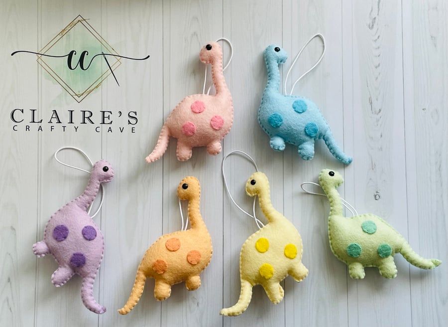 Felt dinosaur decorations, dinosaur nursery, dinosaur garland