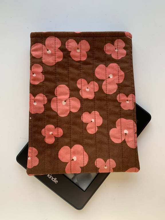 Salmon Pink Floral Print Quilted Fabric Sleeve For 6” Kindle Paperwhite