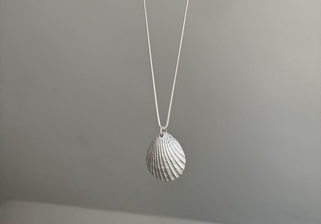 Shell pendant