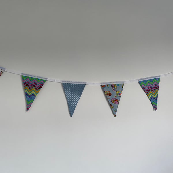  Cotton Beetle Car Bunting. (005)