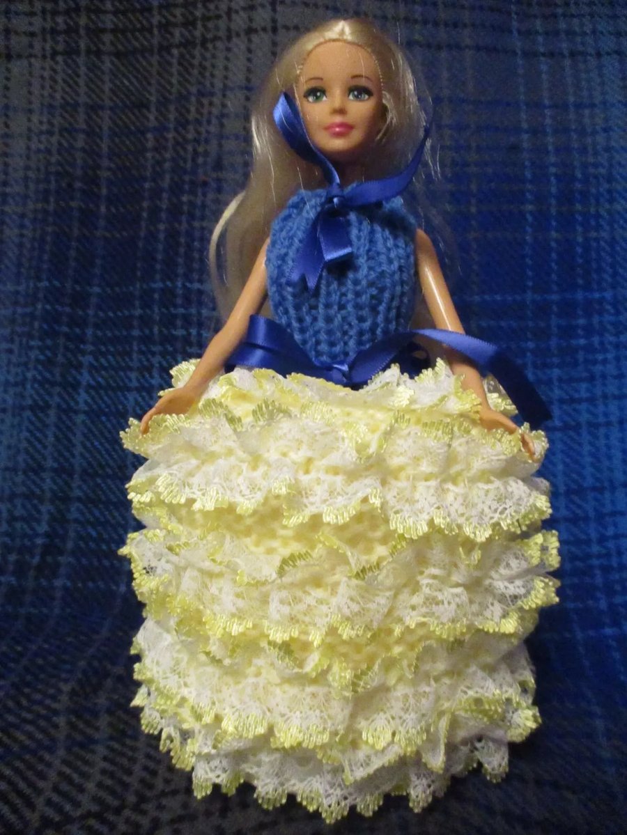 Hand Knitted Ukranian Dancer Doll Spare Toilet Roll Cover