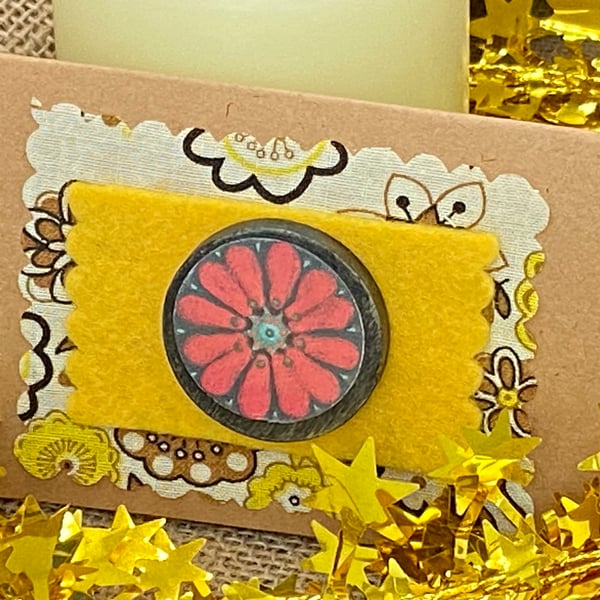 Bright Red flower wooden pin brooch