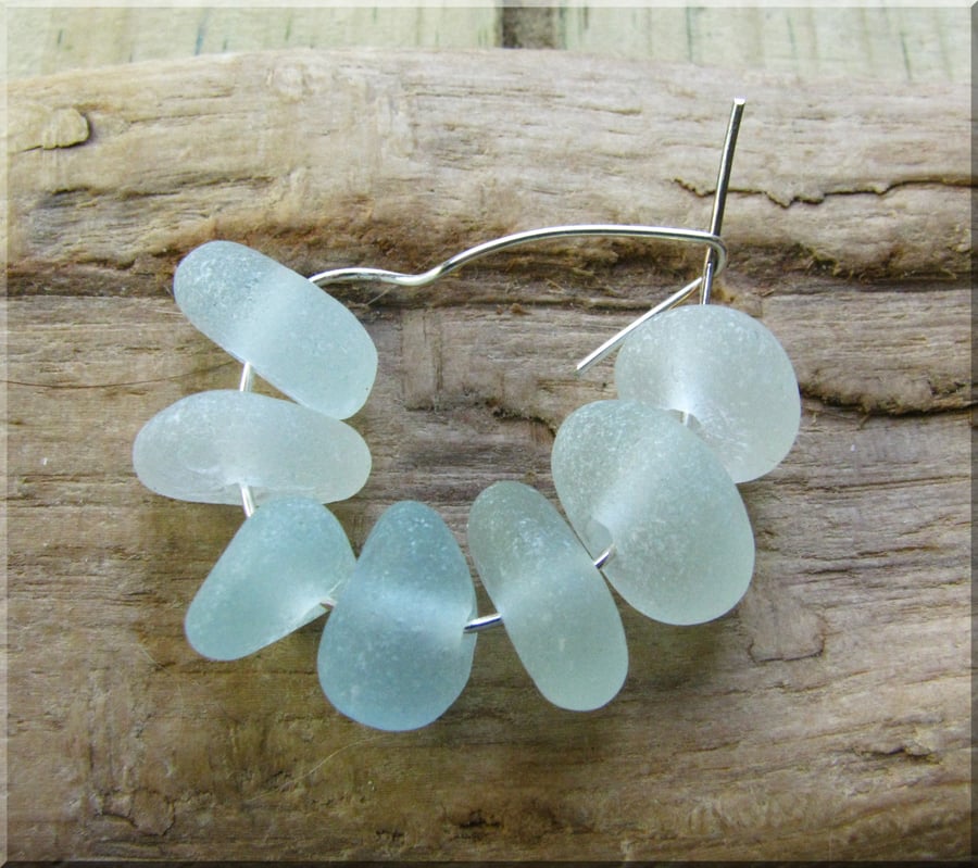 7 Natural sea glass beads, middle drilled, chunkies, supplies (16)