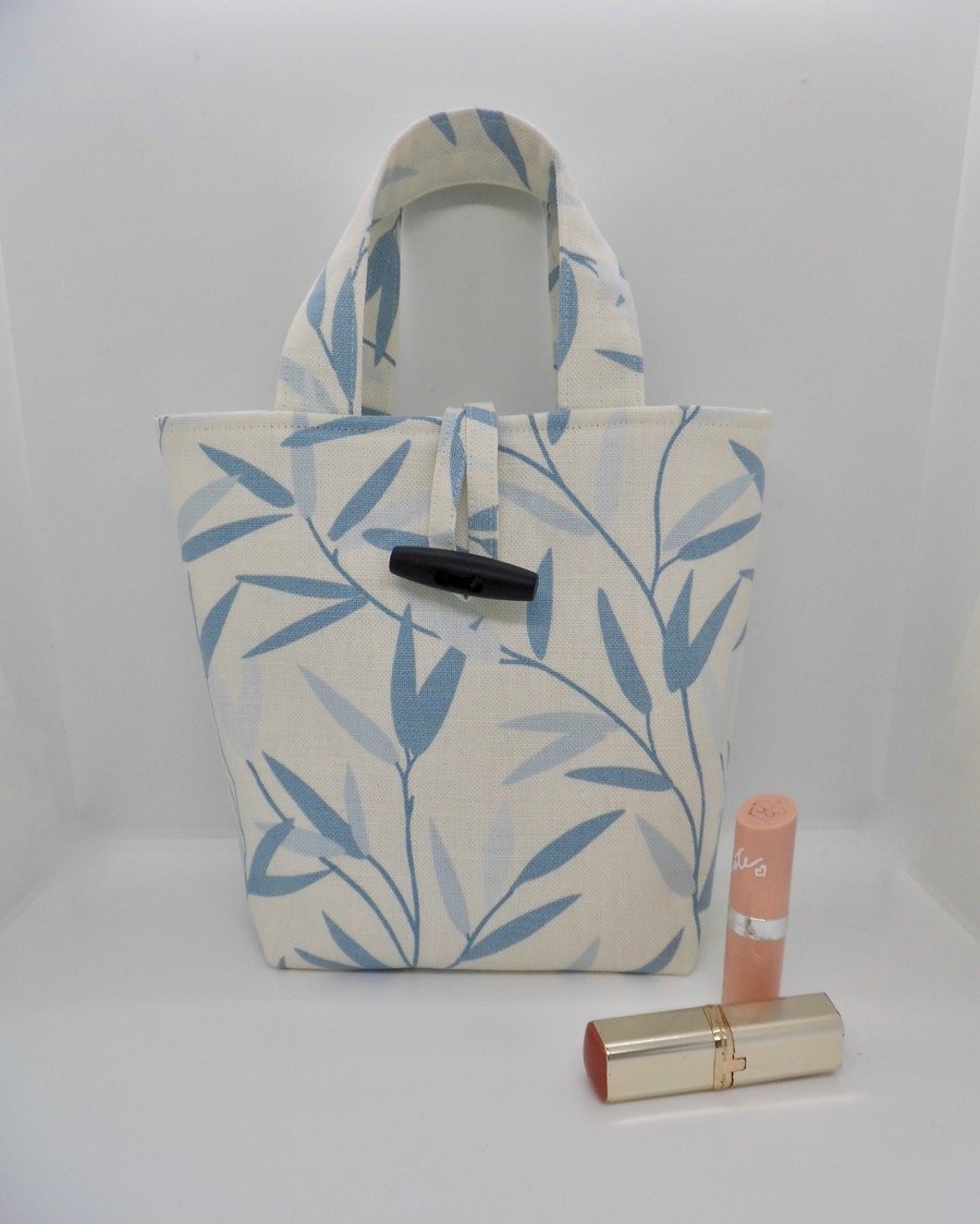 SOLD Handbag hand bag mini tote bag in blue willow leaf printed fabric bucket