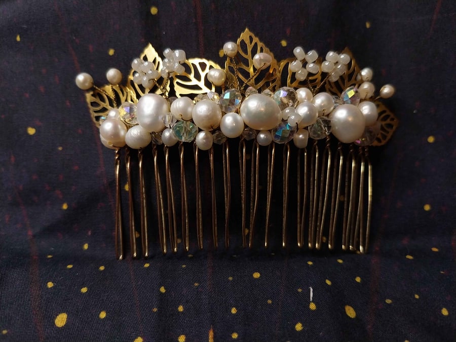 Autumn themed pearl hair comb, 