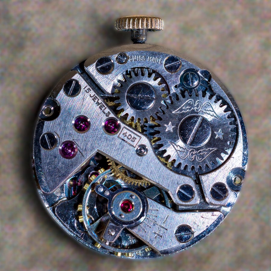 The watch with 15 Jewels