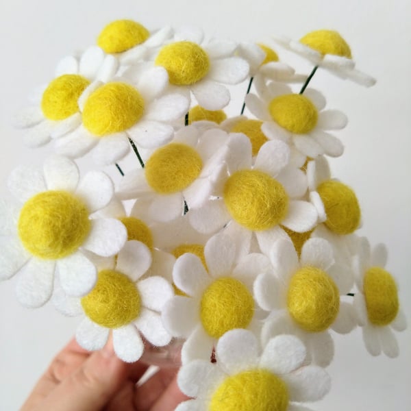 Handmade Felt Chamomile 