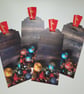 Set of 4 Luxury Christmas Cards & Matching Gift Tags - Wood Backdrop & Baubles - Image 8