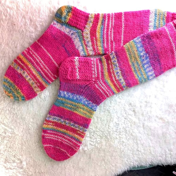 Handmade Pink Merino Wool Boot Socks – UK Size 4–6 - Daiga's Knits 