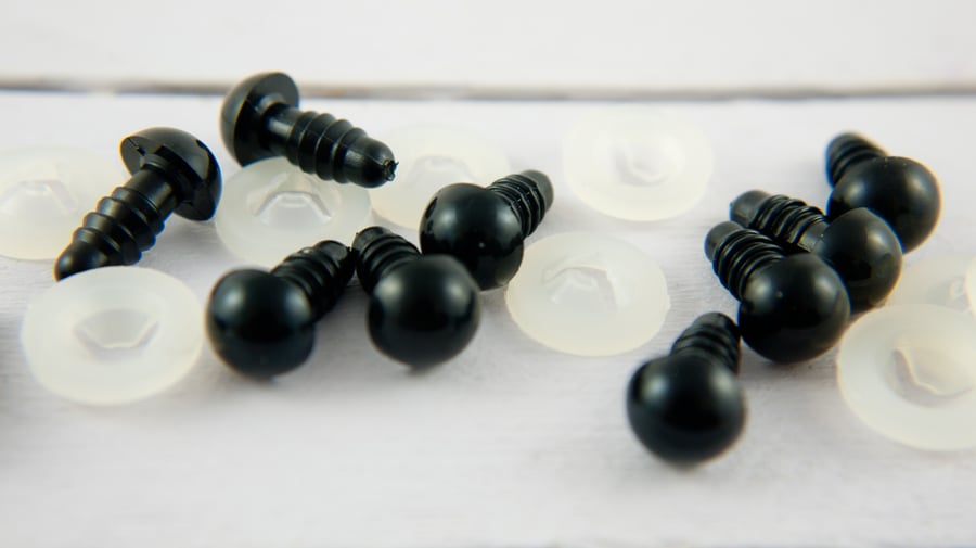 10mm Safety eyes in black plastic for doll, crochet, plushies, knitting
