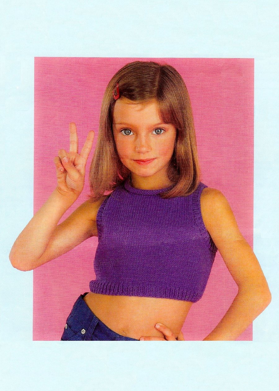 VINTAGE KNITTING PATTERN Girls Cropped Top