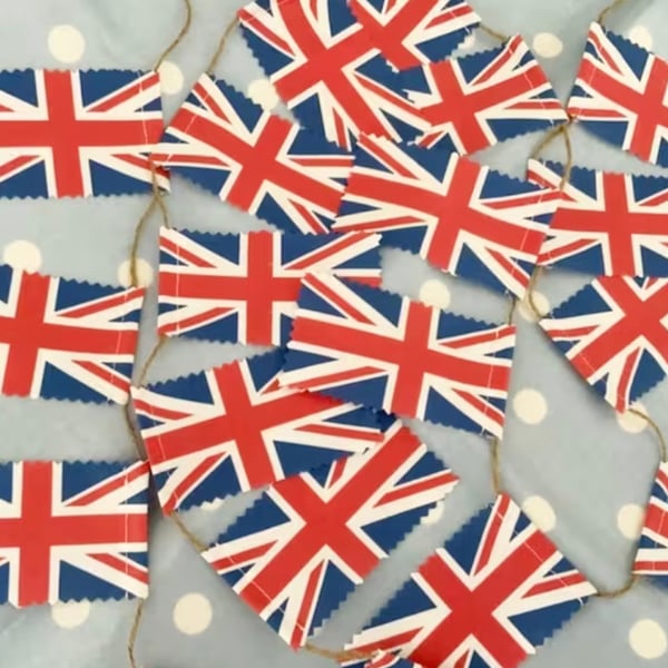 Union Jack  tiny mini bunting 